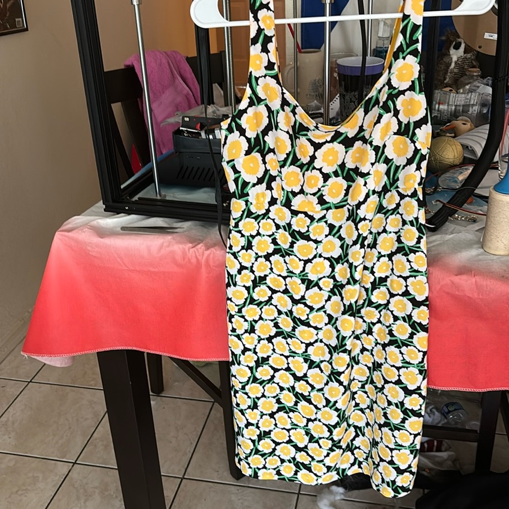 BNWOT size 8 Diane Von Furstenberg for target sundress